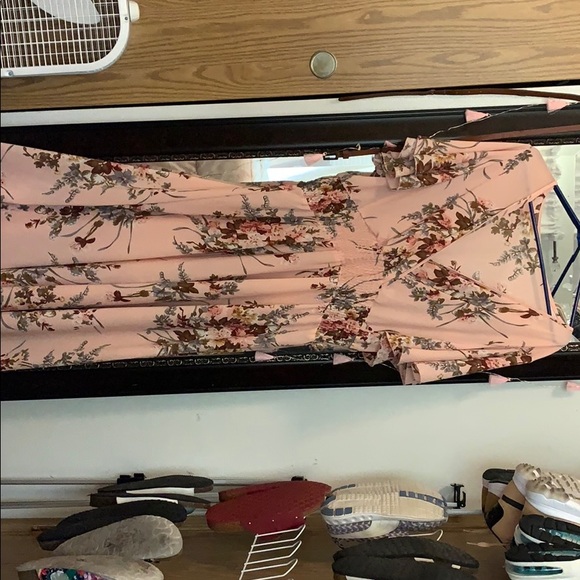 Dress - Picture 2 of 2